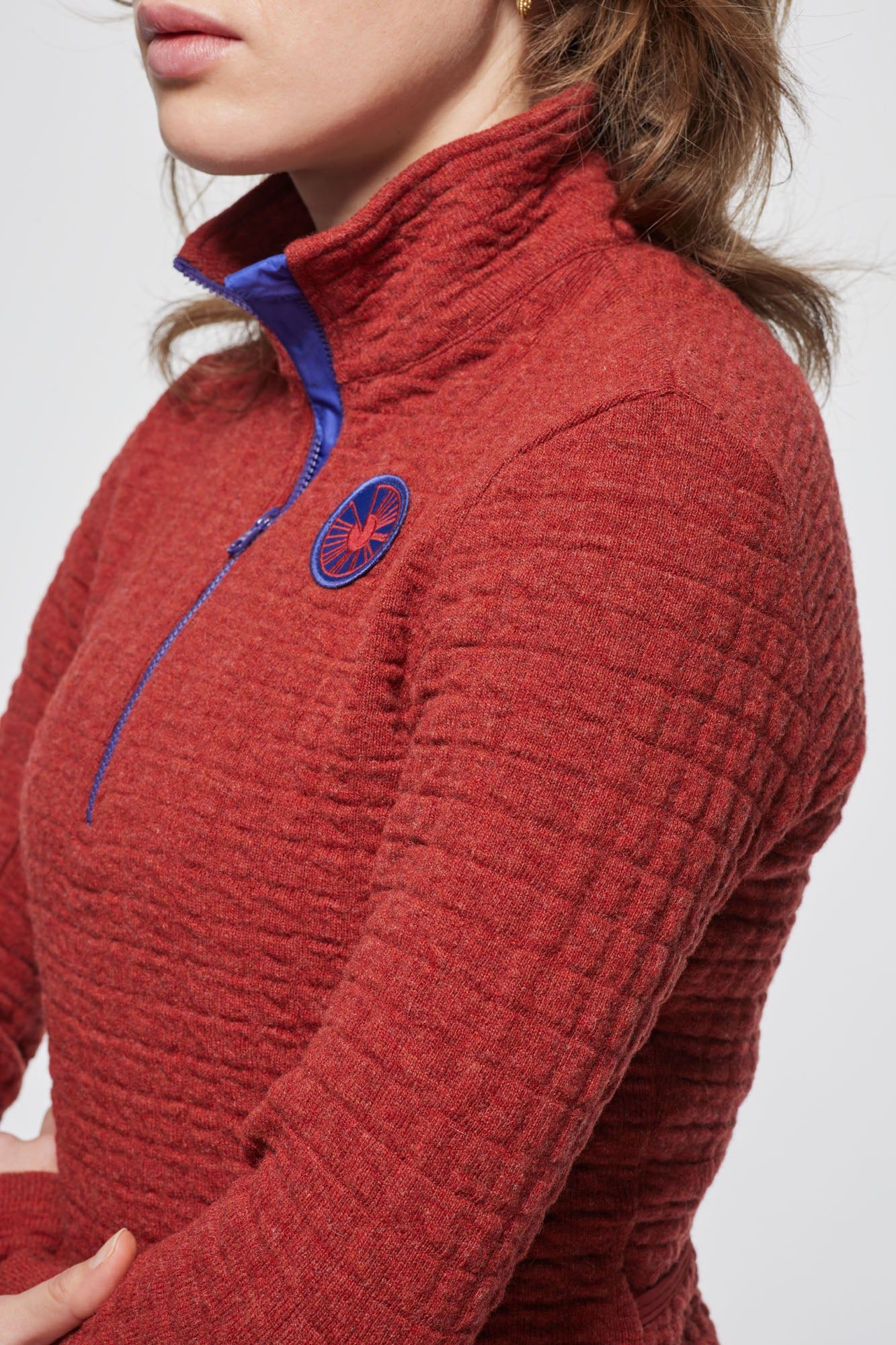 Women's Escape Pullover - Red Earth
